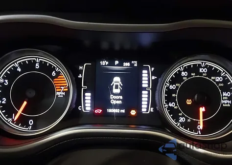 2016 Jeep Cherokee Sport из США, поврежденный, VIN 1C4PJMAB0GW266886